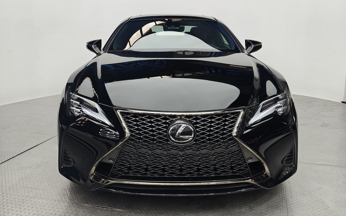 LEXUS RC300 - image 2