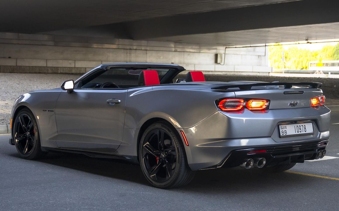 Chevrolet Camaro - image 10