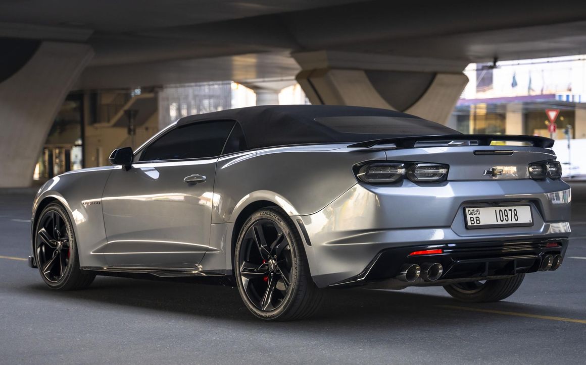 Chevrolet Camaro - image 6