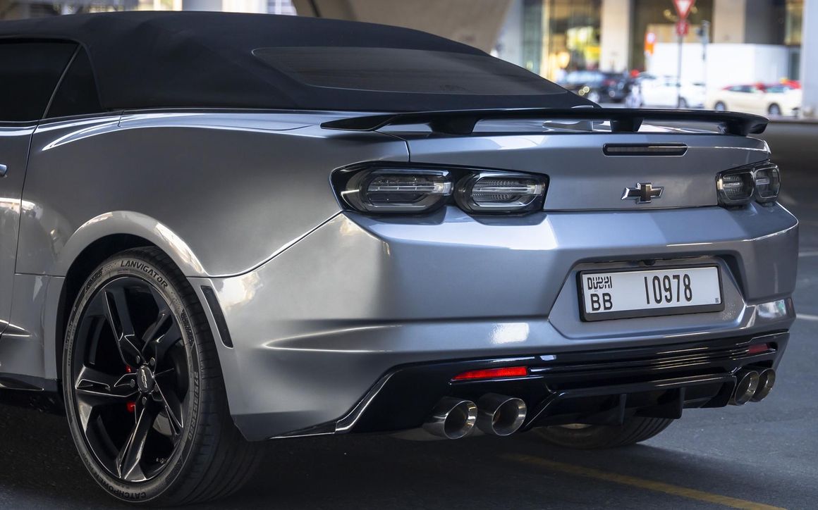 Chevrolet Camaro - image 14
