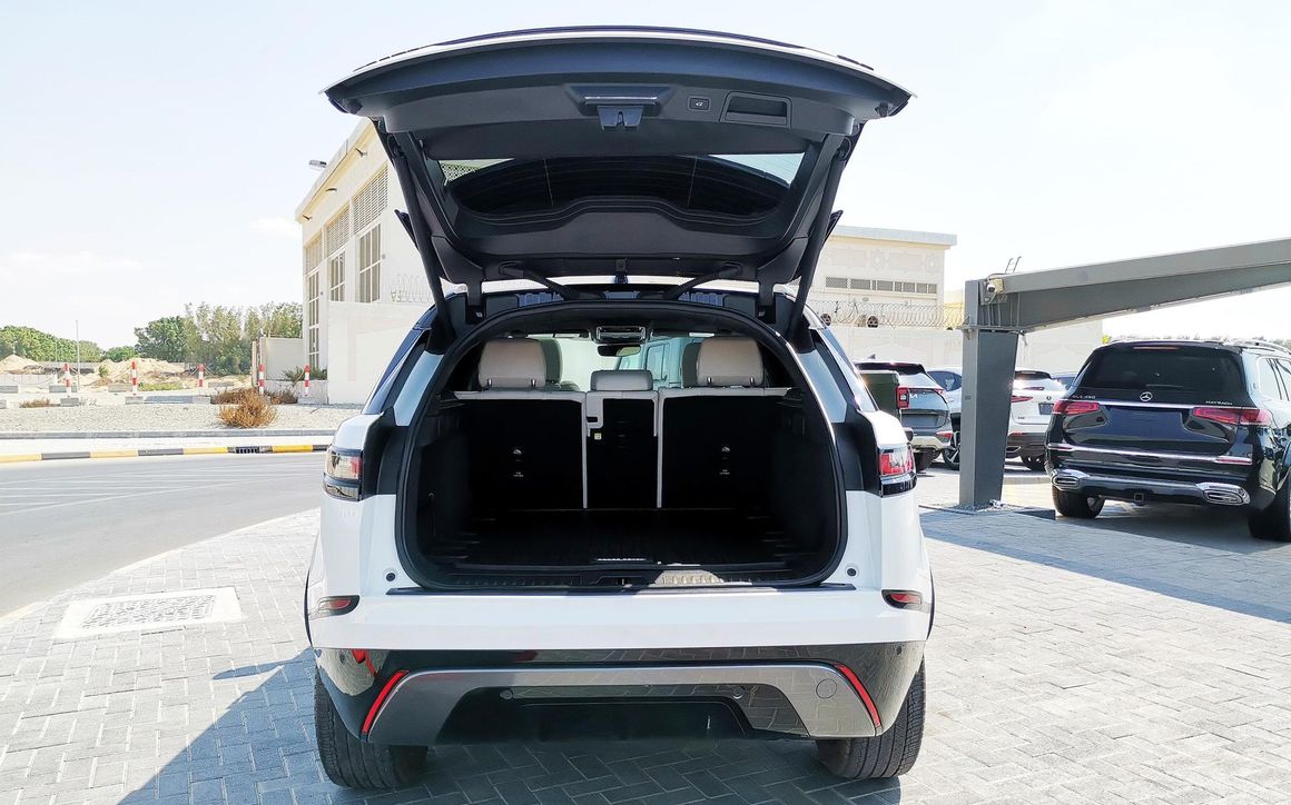 RANGE ROVER VELAR - image 8