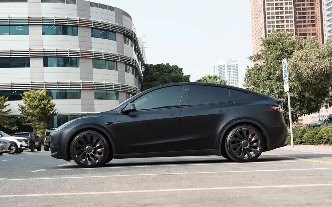 Tesla Model Y Performance - image 2