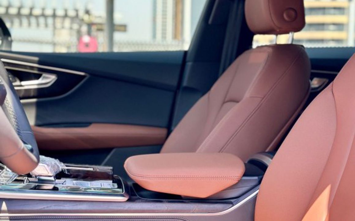 AUDI Q8 2024 - image 7