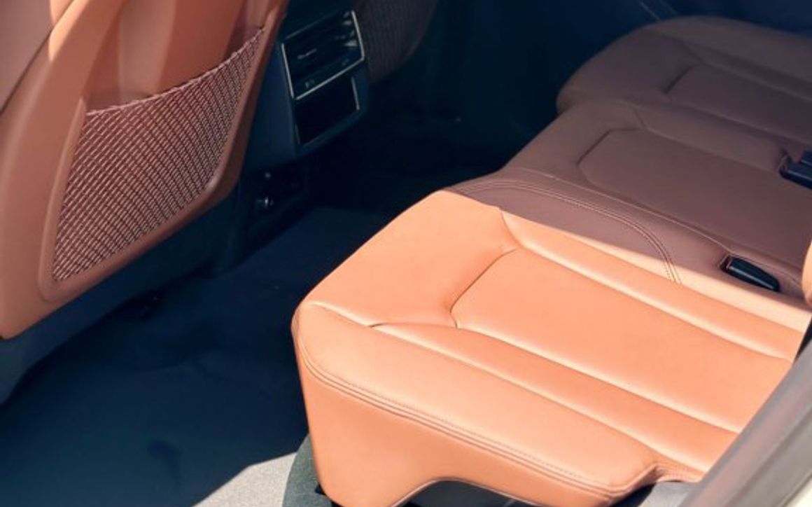 AUDI Q8 2024 - image 8