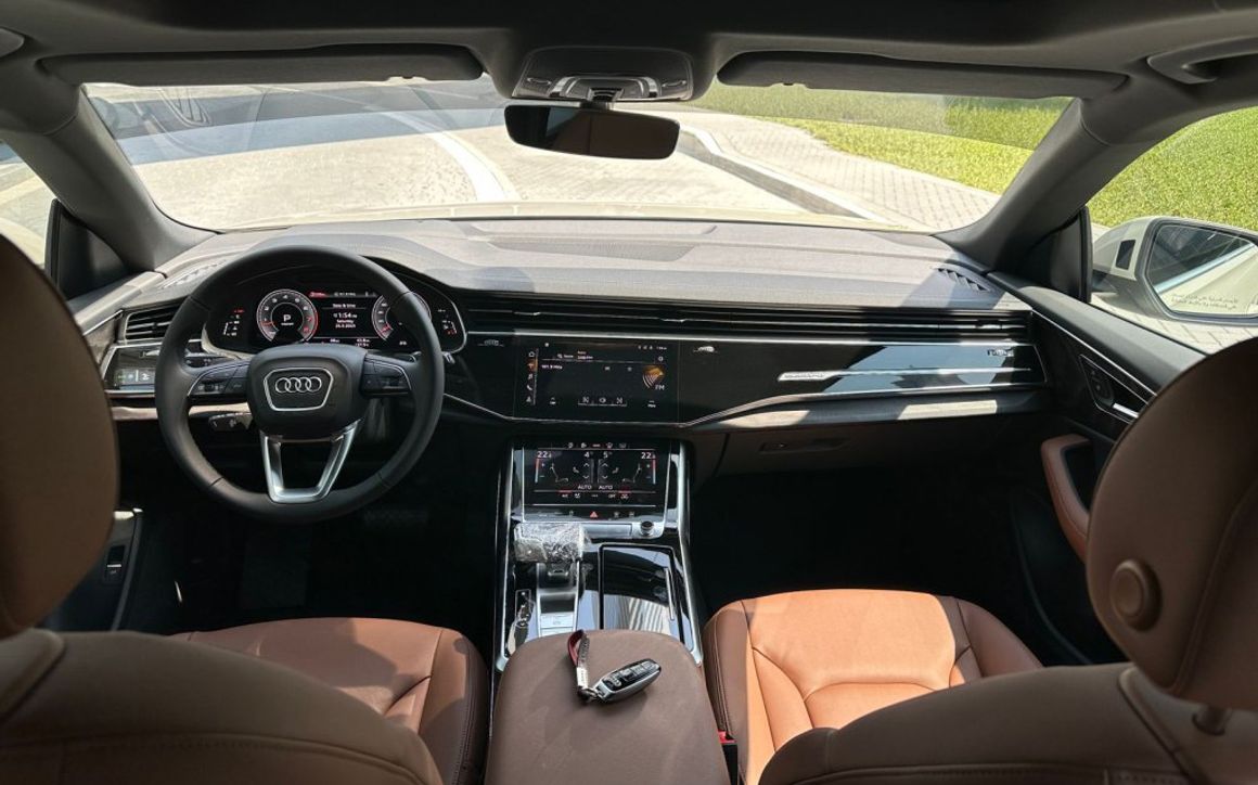 AUDI Q8 2024 - image 6
