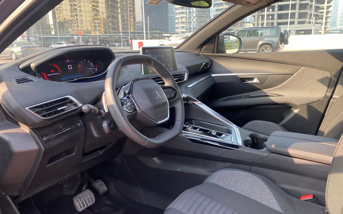 Peugeot 3008 - image 7