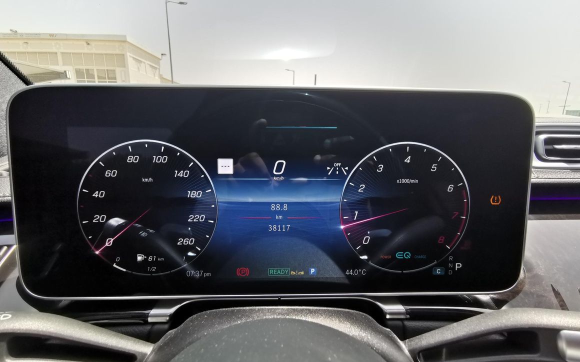 MERCEDES S580 - image 12