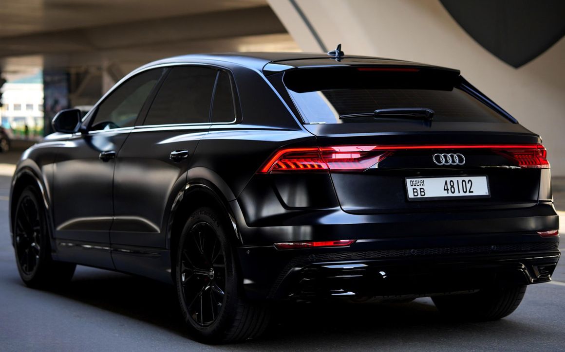AUDI Q8 - image 4
