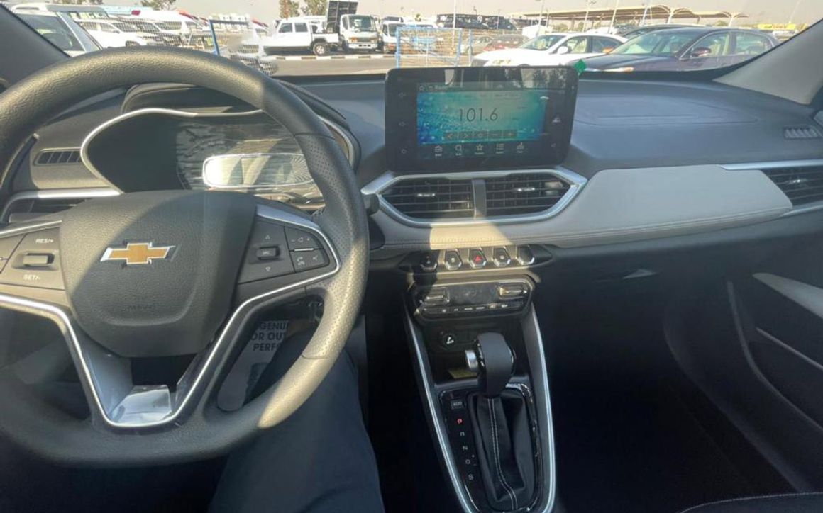 Chevrolet Groove - image 9