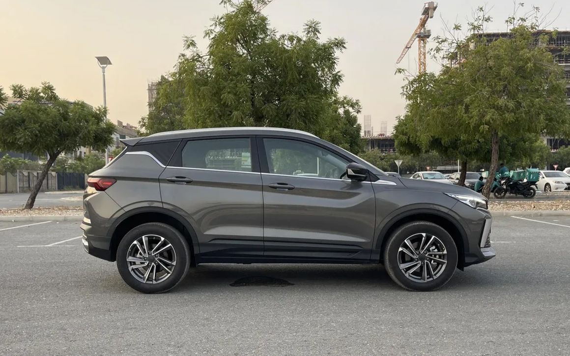 GEELY COOLRAY - image 2