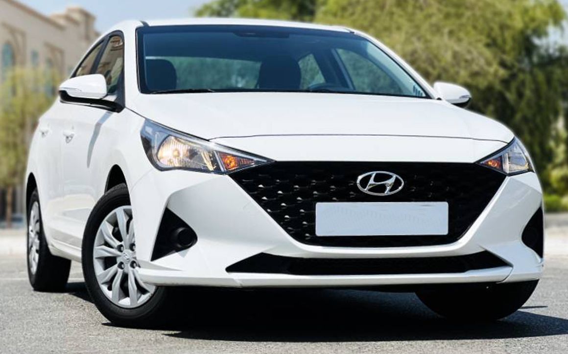 Hyundai Accent - image 3