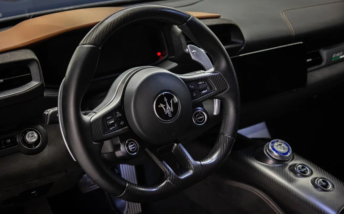 Maserati MC20 - image 15