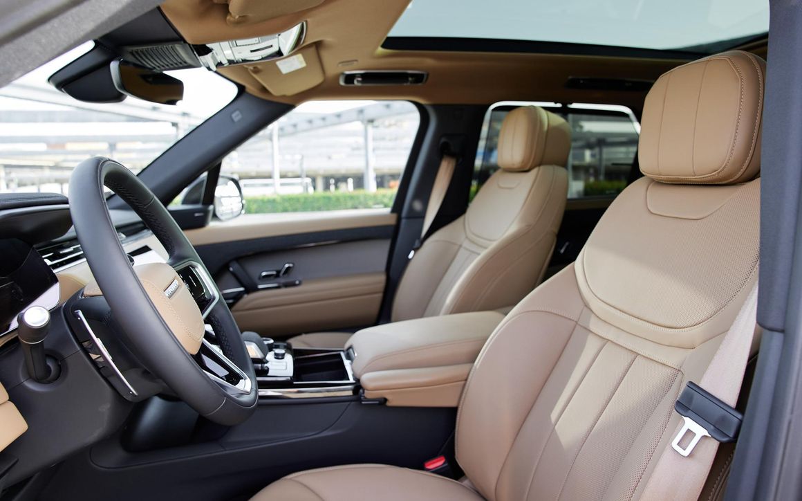 Range-Rover Sport - image 7