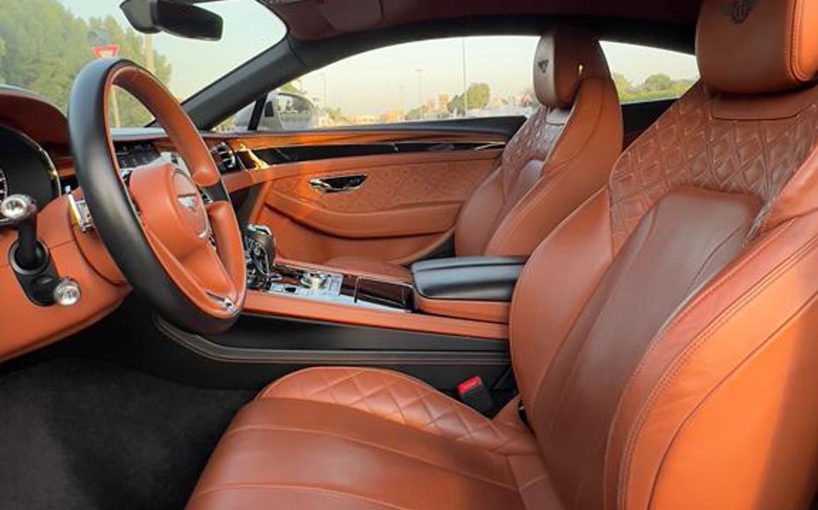 BENTLEY GT - image 8