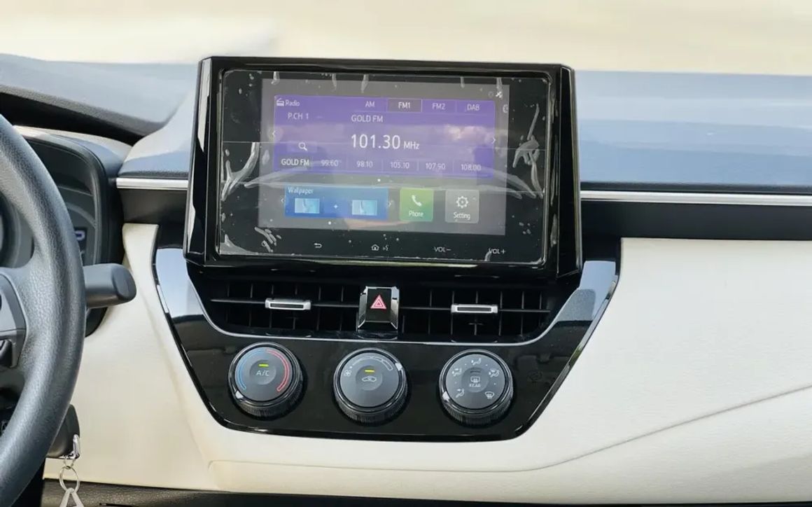 TOYOTA COROLLA - image 10