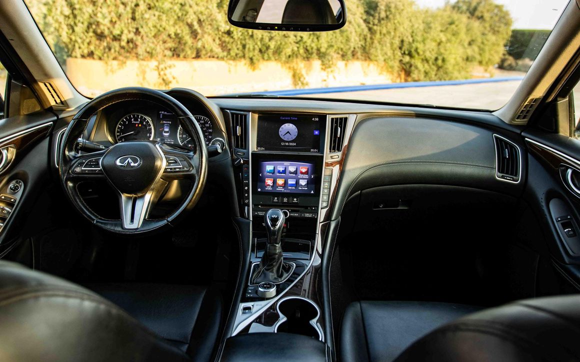 INFINITI Q50 - image 11