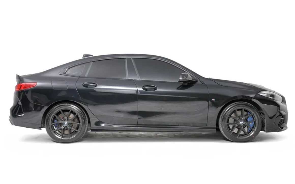 BMW M235i - image 2