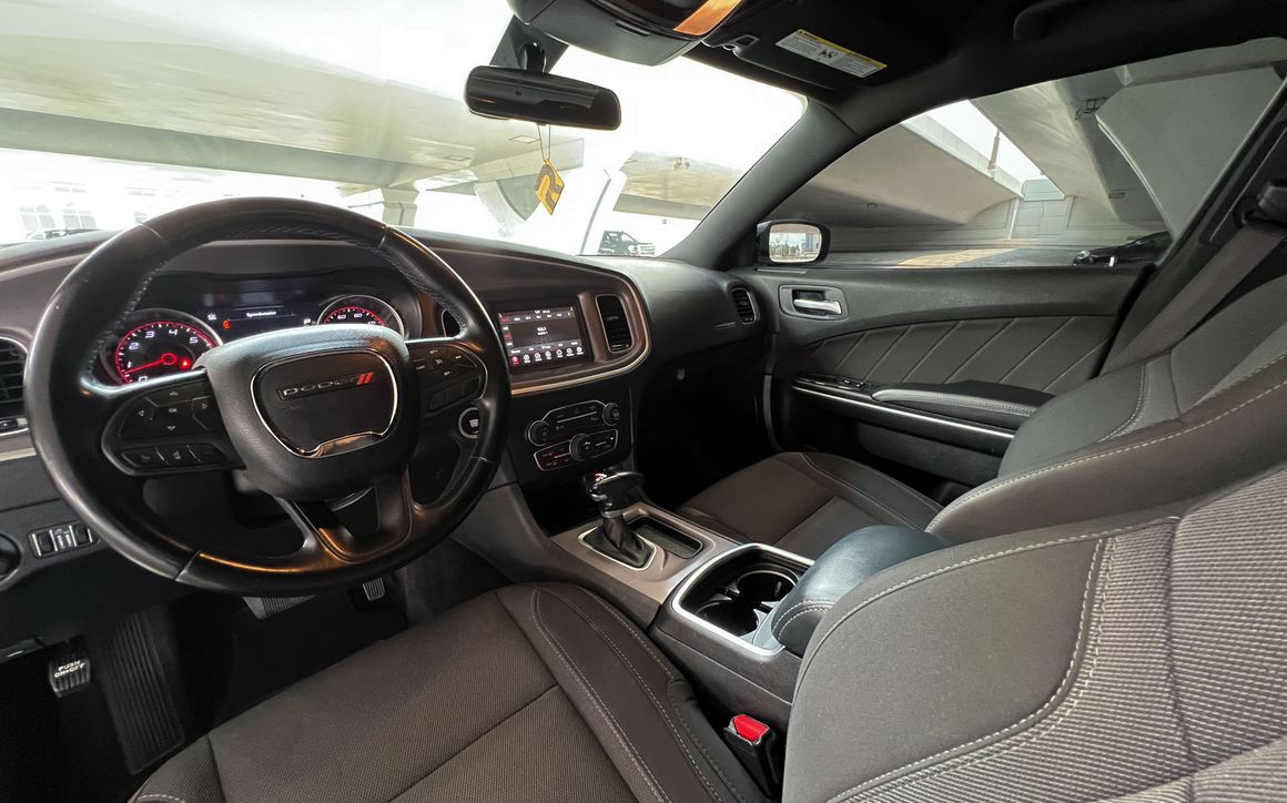 Dodge Charger - image 11