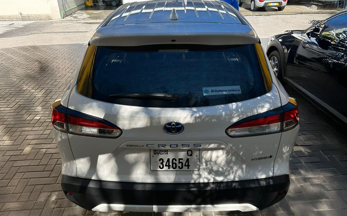 TOYOTA COROLLA CROSS HYBRID 1.8L ELECTRIC 2022 - image 4
