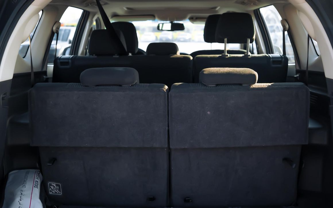 MITSUBISHI MONTERO - image 7