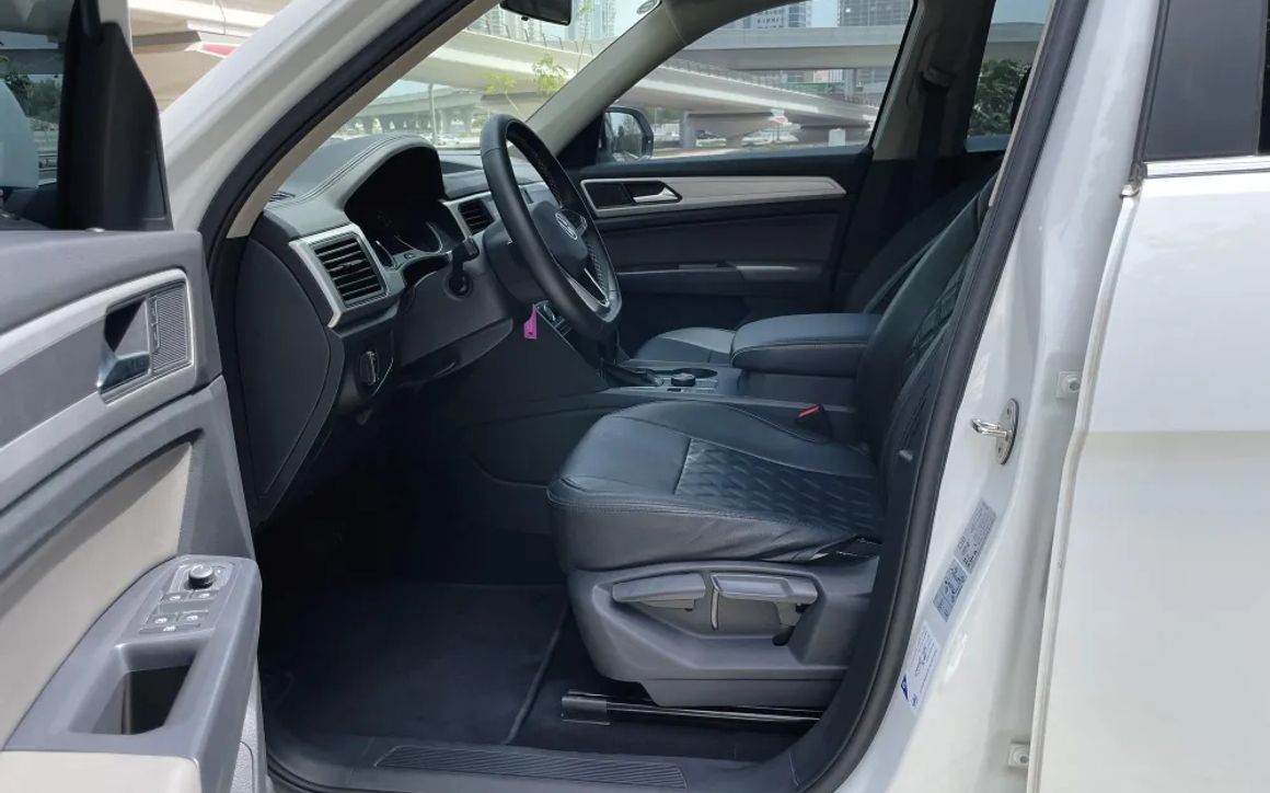Volkswagen Teramont - image 6