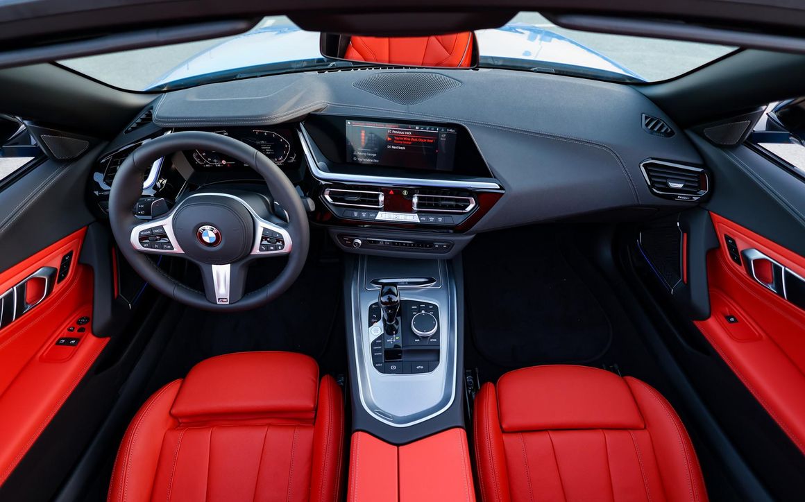 BMW Z4 Convertible Blue - image 10