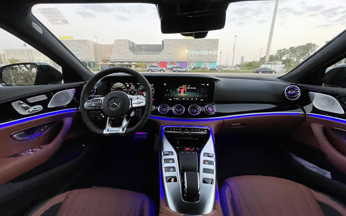 MERCEDES AMG GT - image 6
