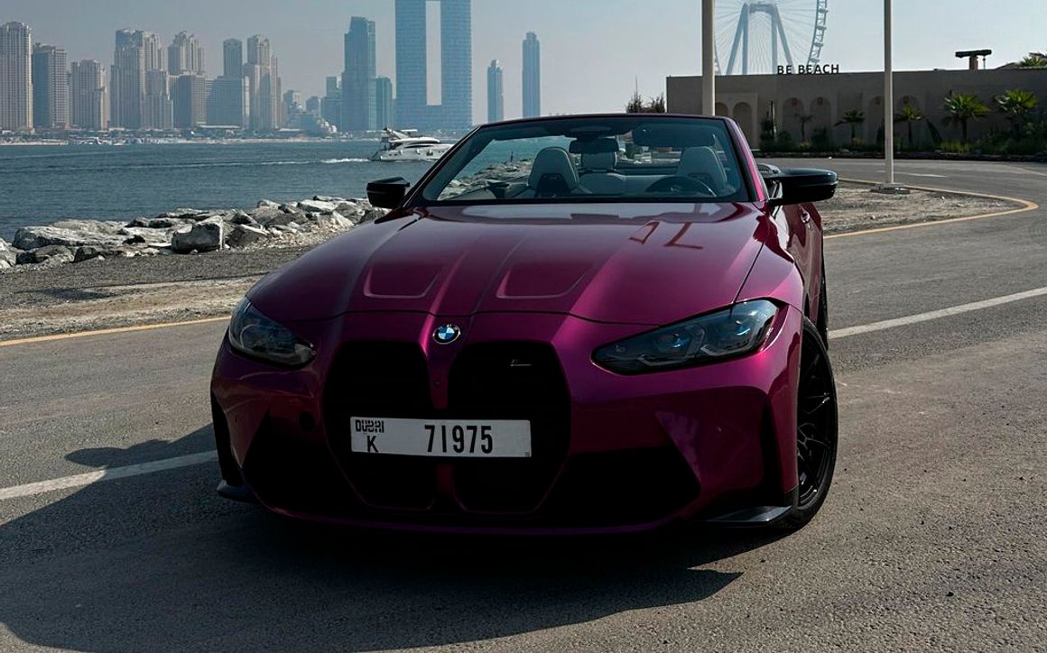 BMW M4 - image 3