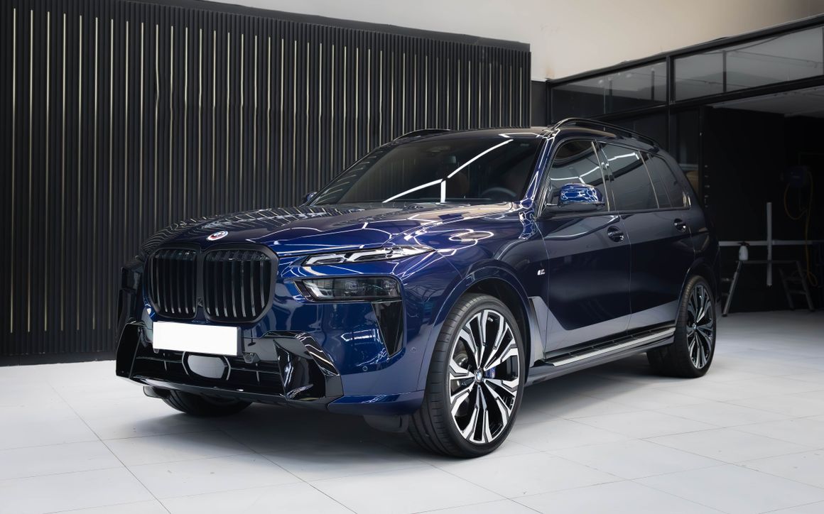 BMW X7 RESTYLING - image 7
