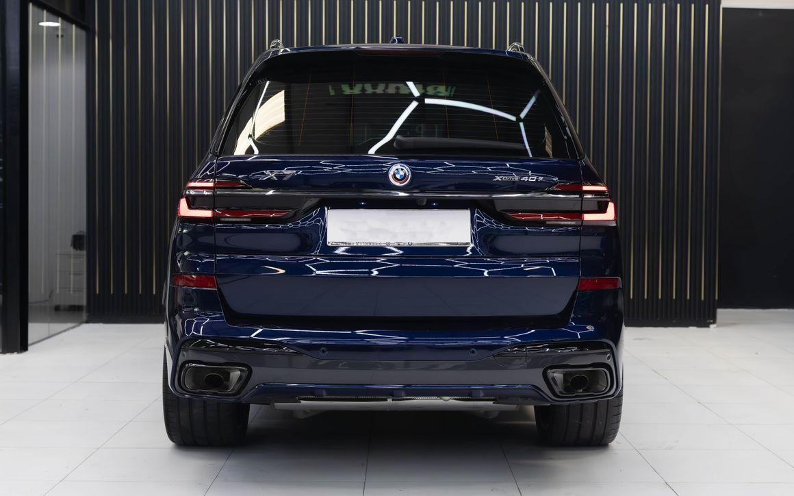 BMW X7 RESTYLING - image 9