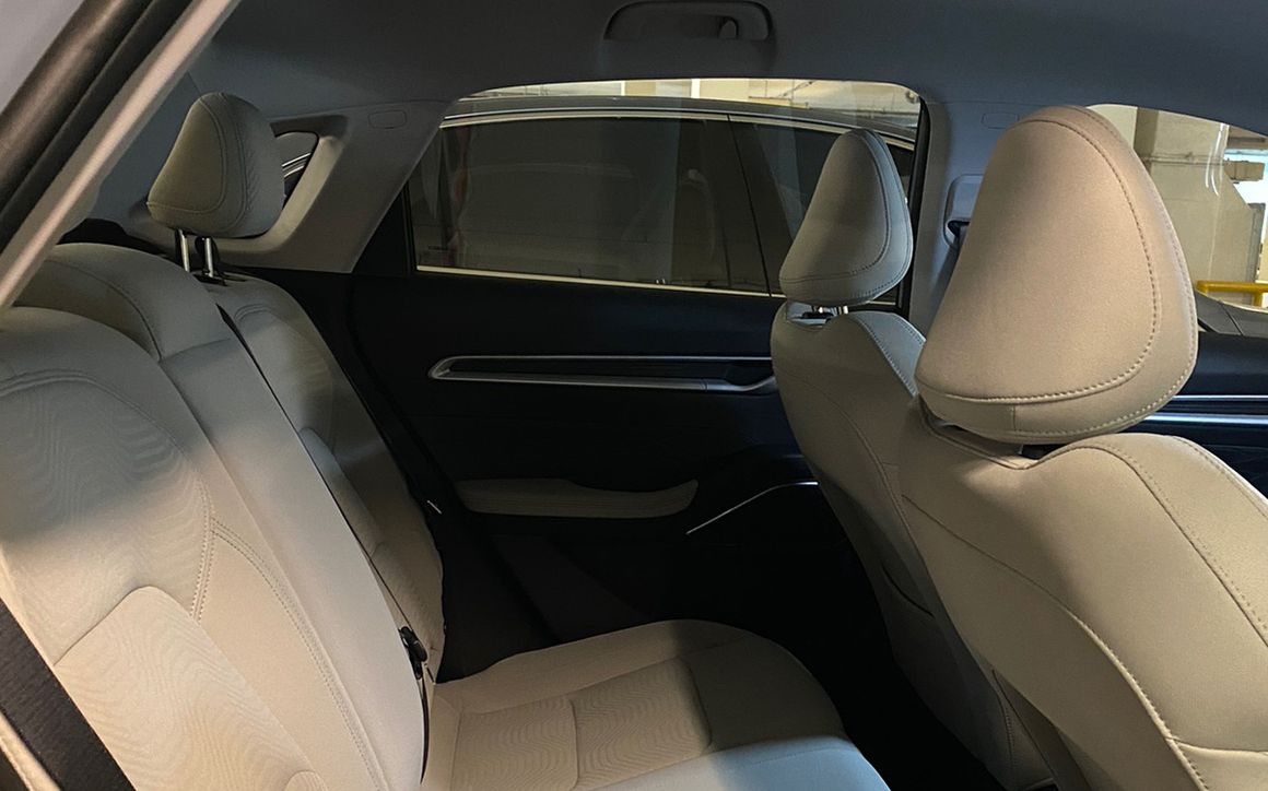 Geely Emgarnd - image 9