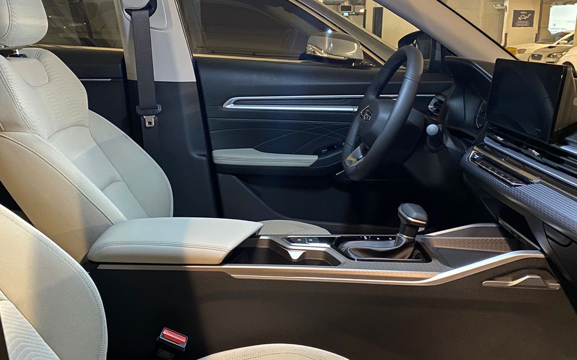 Geely Emgarnd - image 6