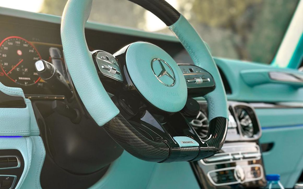 MERCEDES G 800 - image 14