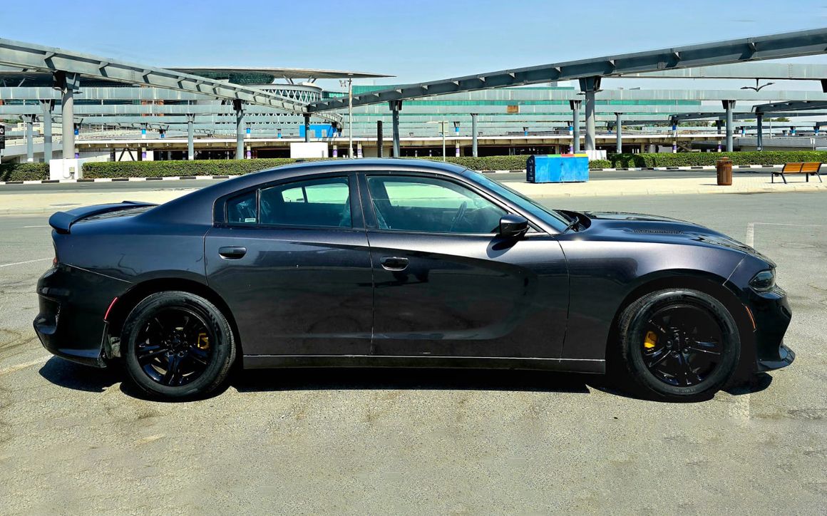 DODGE CHARGER - image 2