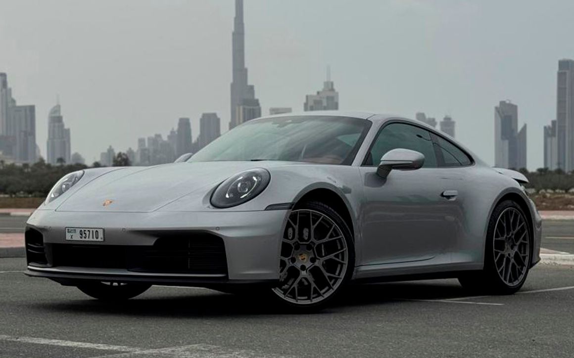 PORSCHE 911 COUPE - image 1