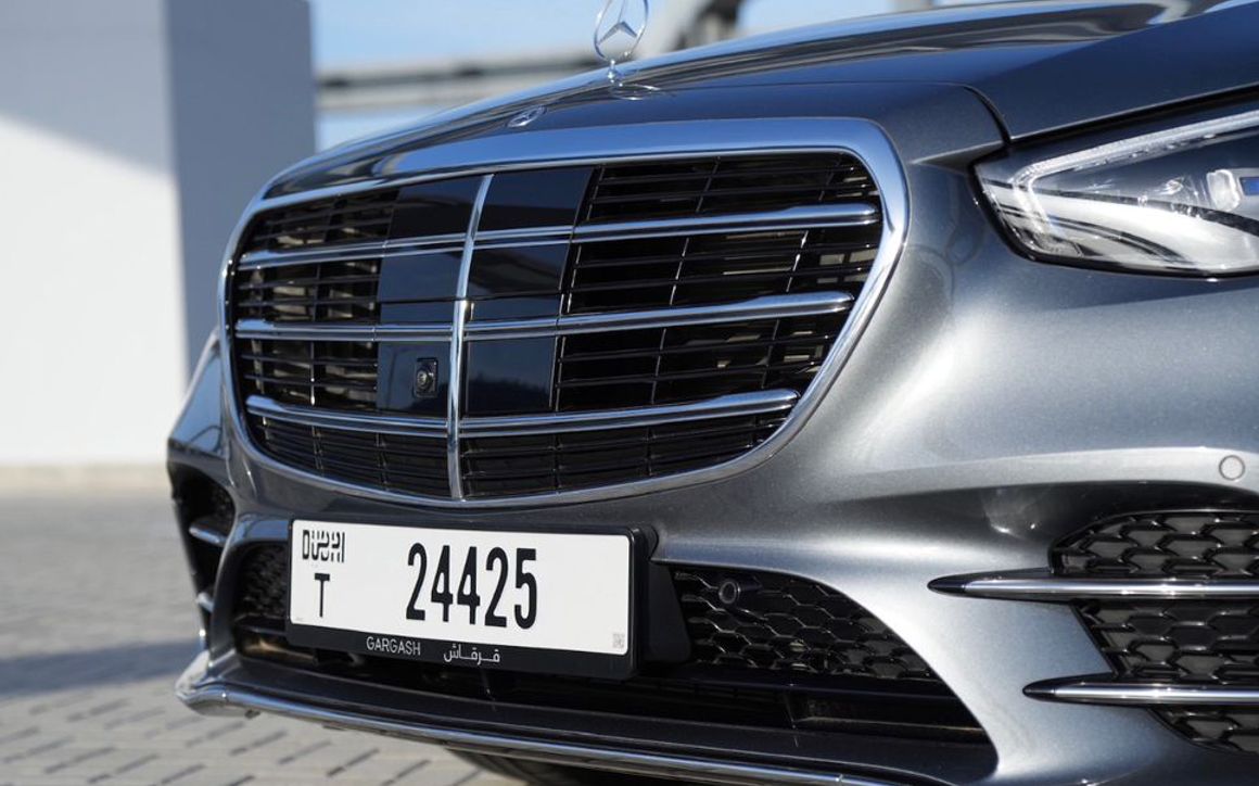 Mercedes S Class - image 3