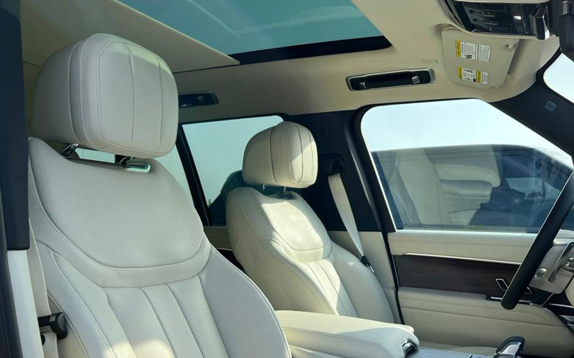 RANGE ROVER VOGUE - image 9