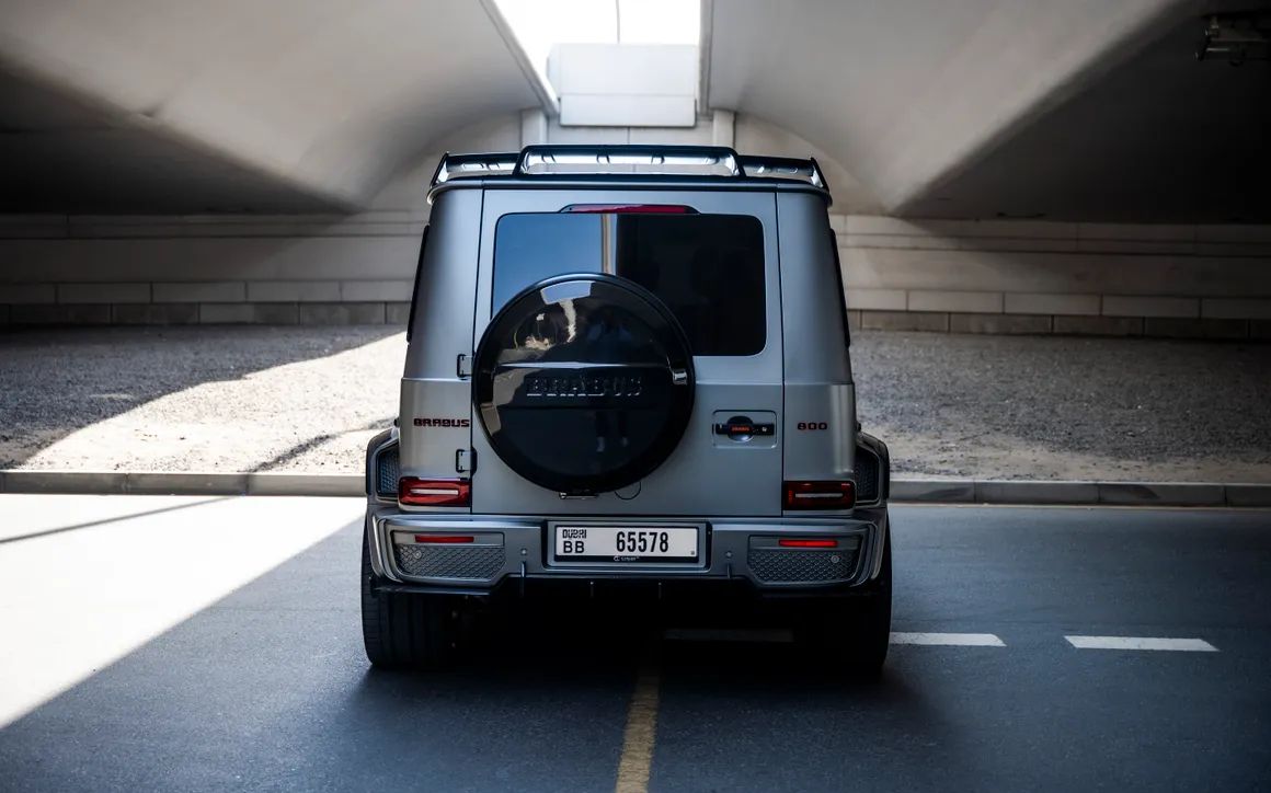 Mercedes G800 Brabus Kit - image 6