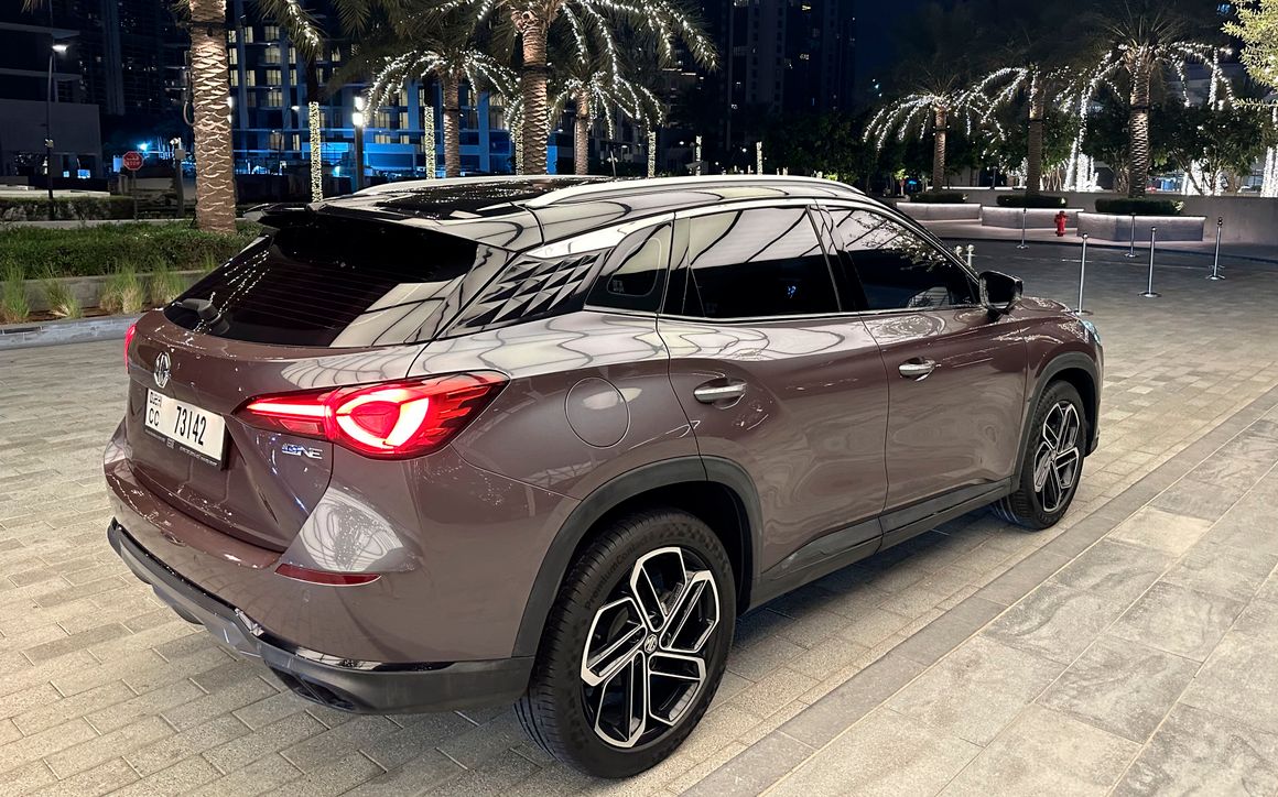 MG ONE - image 8