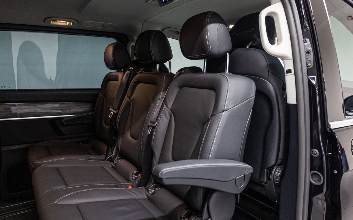 Mercedes V250 - image 10