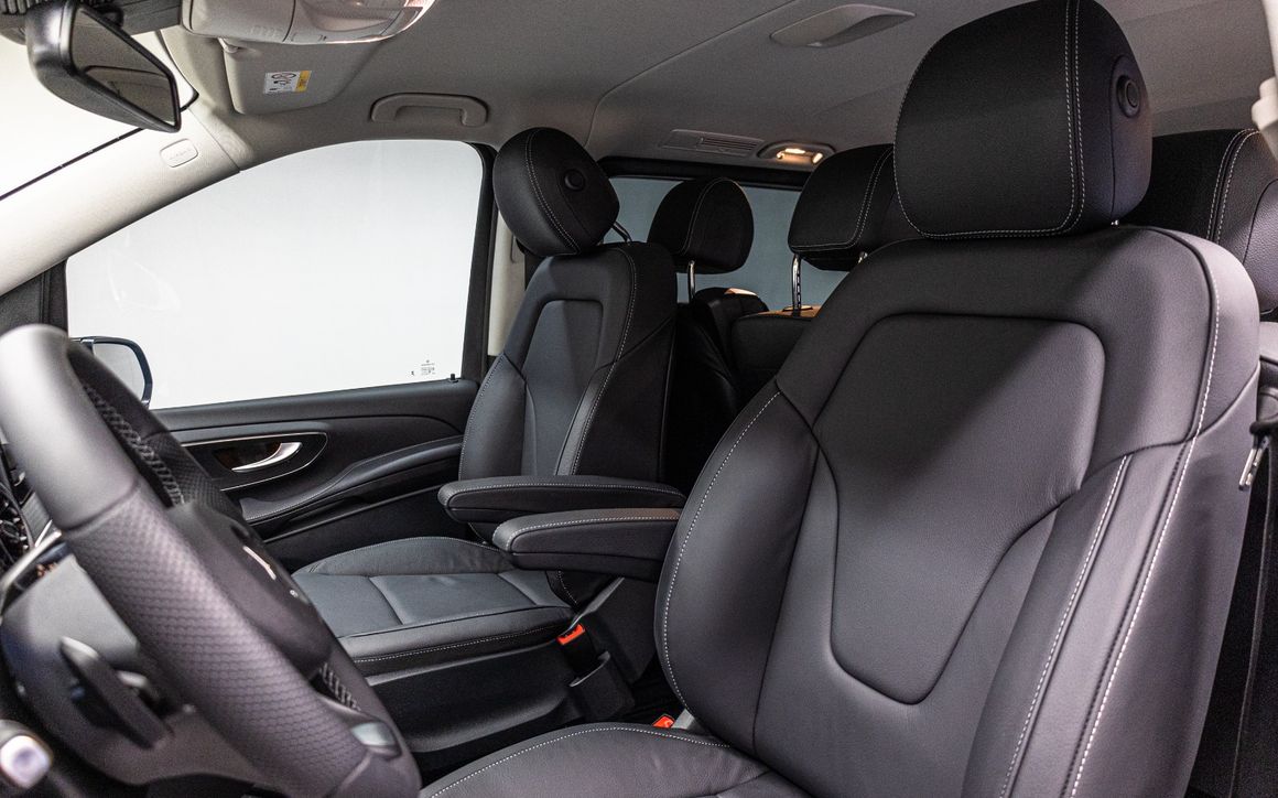 Mercedes V250 - image 8