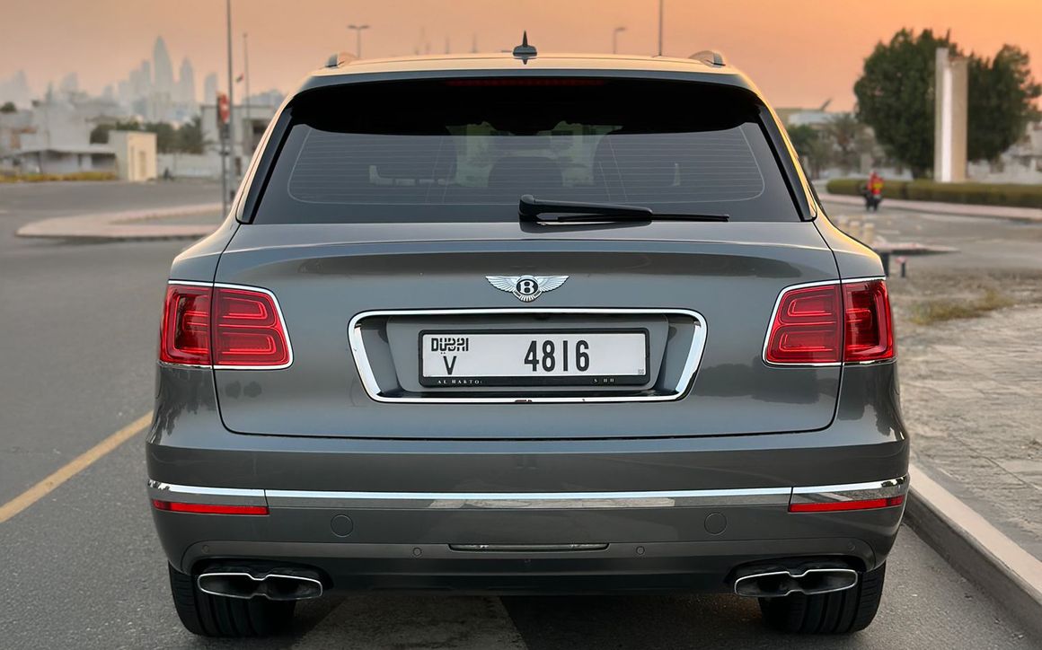 BENTLEY BENTAYGA - image 4