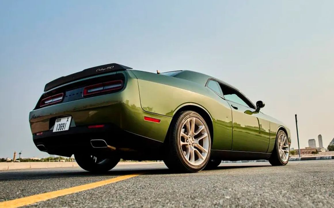 DODGE CHALLENGER - image 6