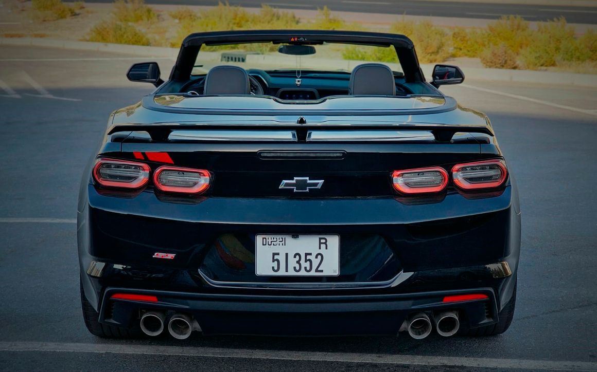 Chevrolet Camaro - image 3