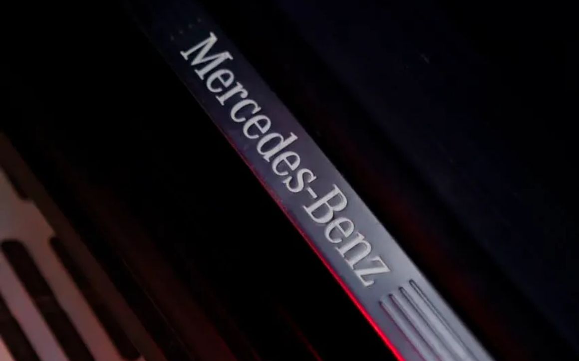 Mercedes GLE 450 (7 seat) - image 14