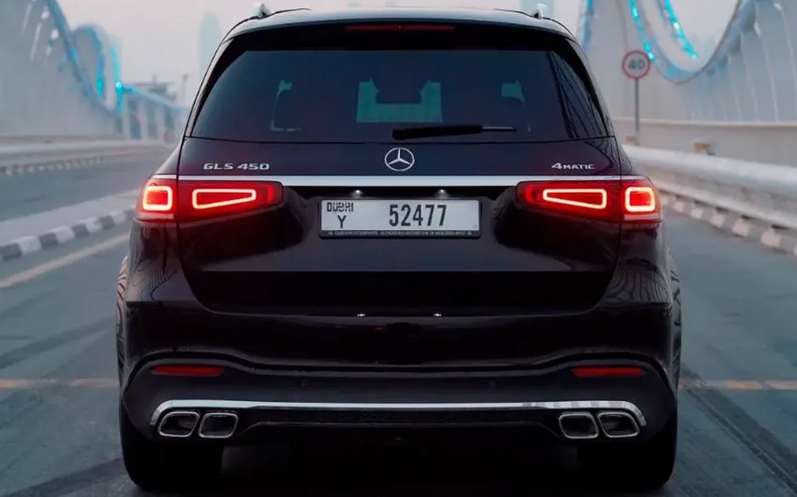 Mercedes GLE 450 (7 seat) - image 3