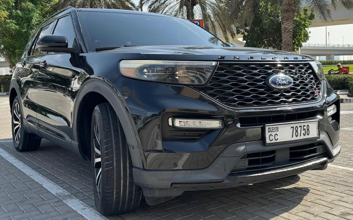 Ford Explorer - image 4