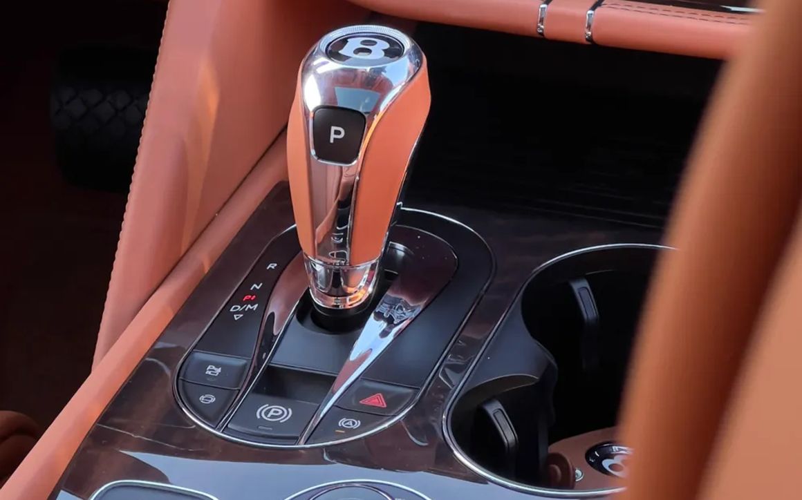 BENTLEY BENTAYGA - image 11