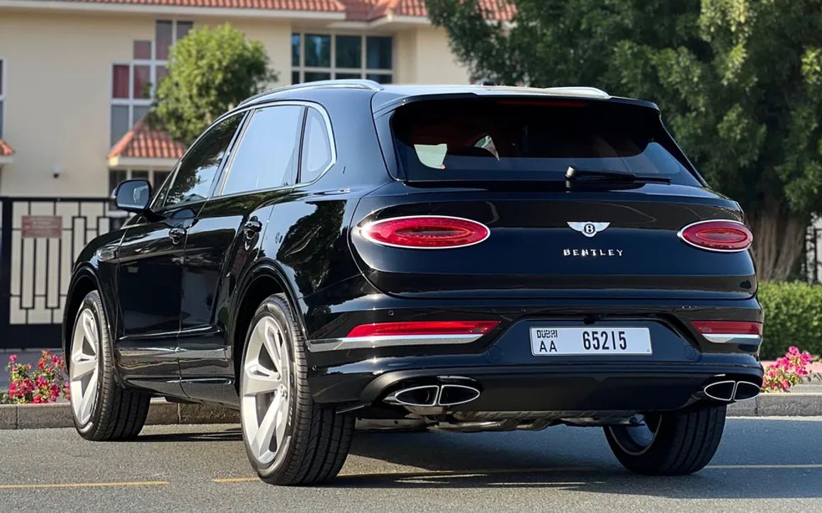 BENTLEY BENTAYGA - image 5
