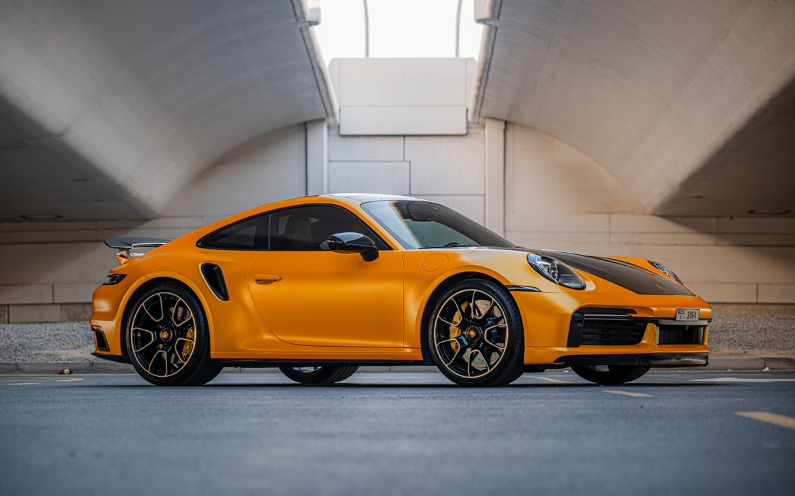 Porsche 911 Turbo S - image 5